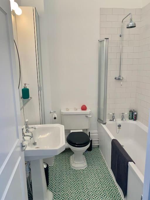 Beautiful Flat Perfect For A Seaside Break! Apartamento Brighton Exterior foto